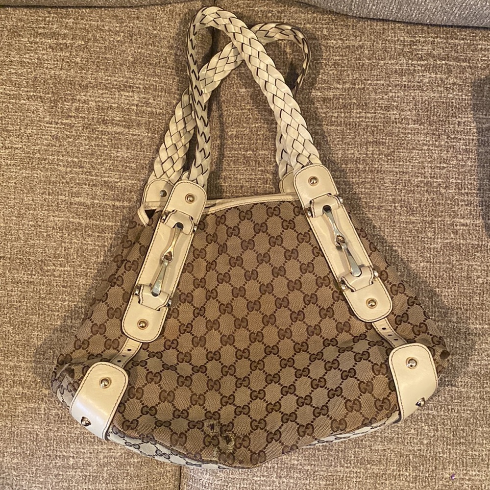 Gucci Handbag - Picture 2 of 10